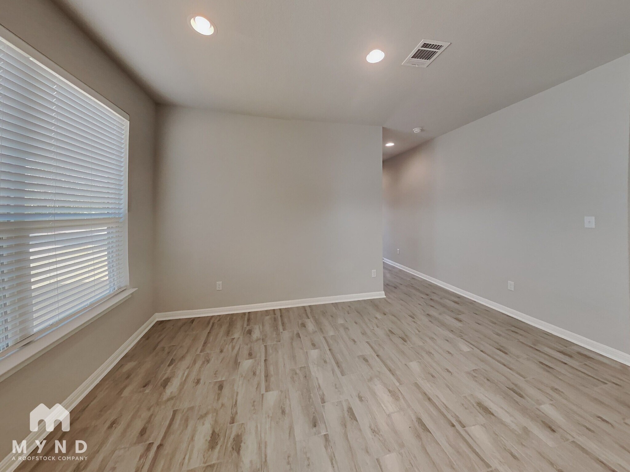 Building Photo - 705 Hays Hill Dr