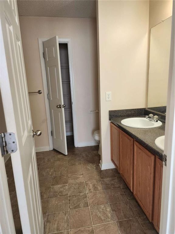 Building Photo - 5485 Sierra Tr