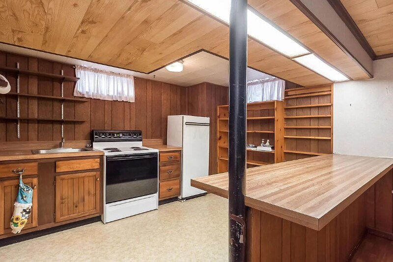 Building Photo - 5040 Norcrest Dr