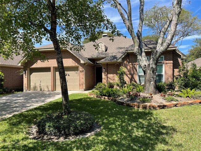 Primary Photo - 2506 S Strathford Ln