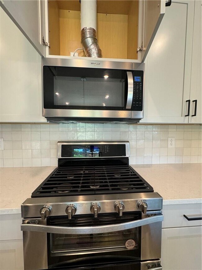 Building Photo - 534 Payne Rd