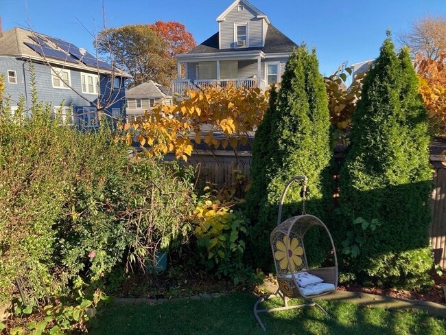 Building Photo - 234 Kennebec St