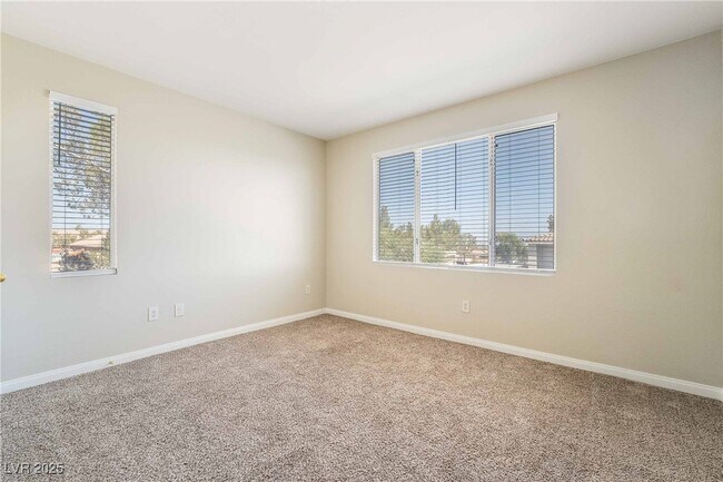 Building Photo - 2900 Sunridge Heights Pkwy