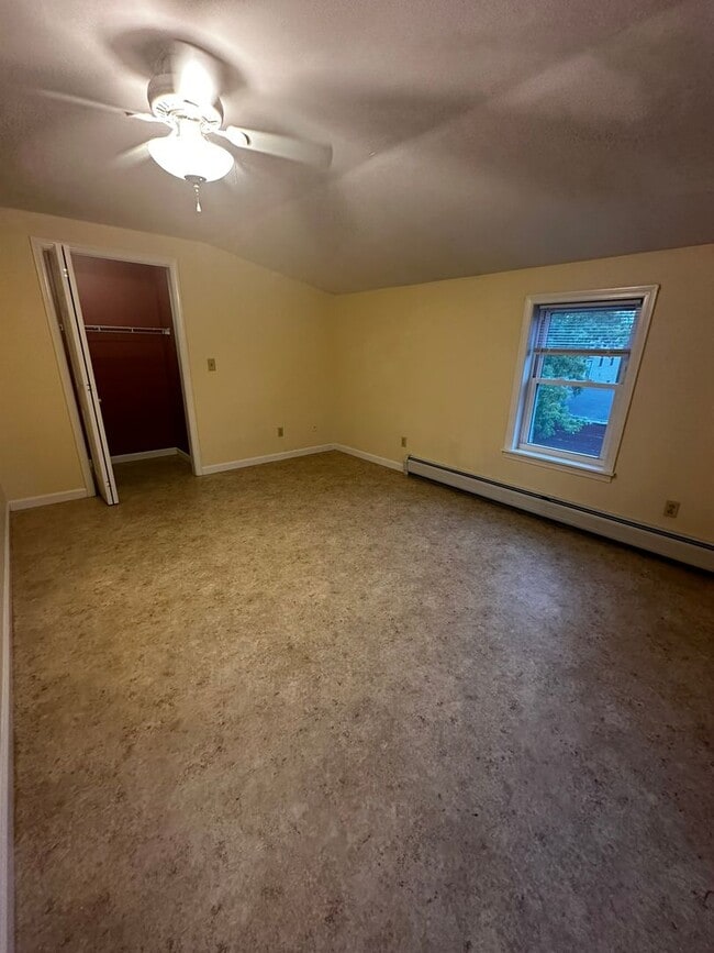 Building Photo - 36 Blodgett St