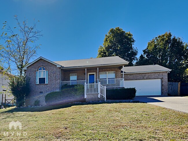 Building Photo - 207 Lake Forest Dr