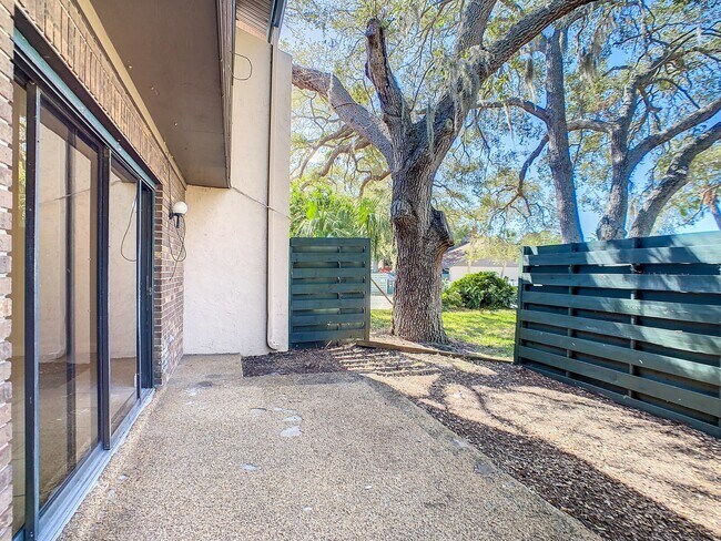 Building Photo - 4800 Rilma Ave