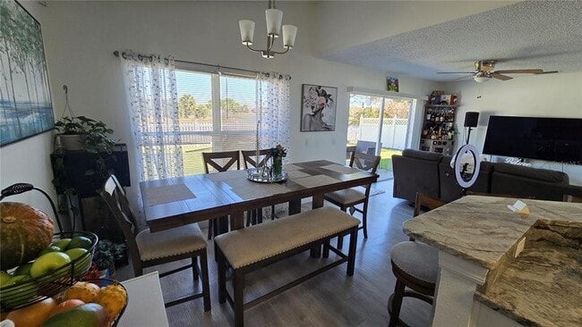 Building Photo - 1851 Wimbledon St