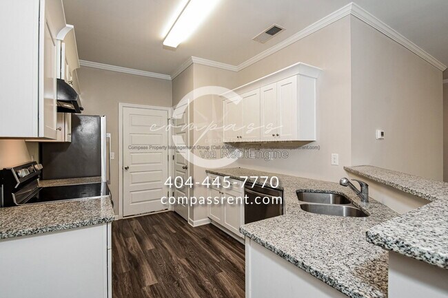 Building Photo - 101 Squarewood Ln NW