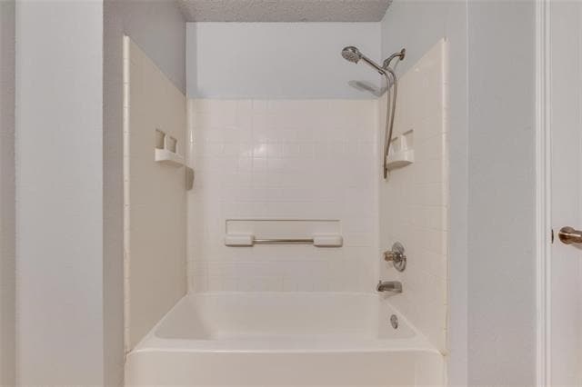 Building Photo - 510 Burleson St