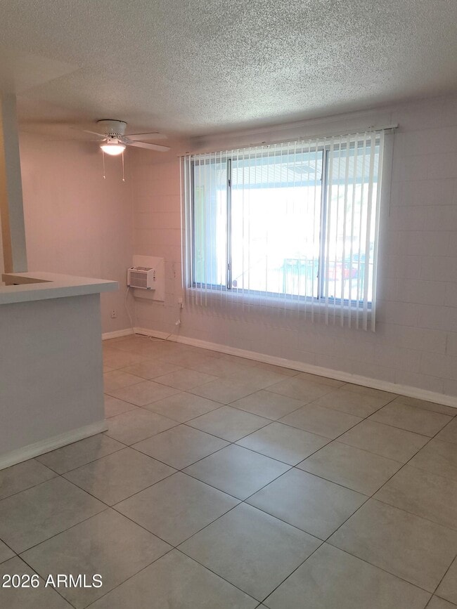 Building Photo - 6947 E 6th St