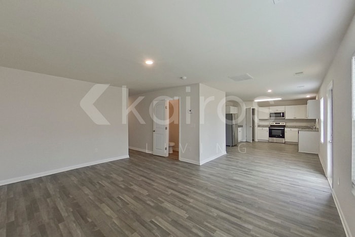 Building Photo - 208 Bennett Dairy Rd