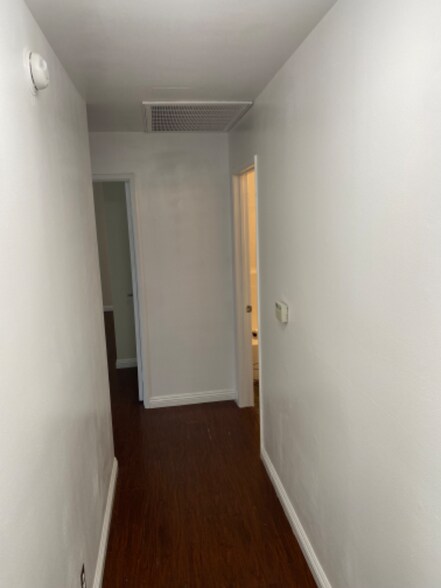 Building Photo - 1224 S Corning St