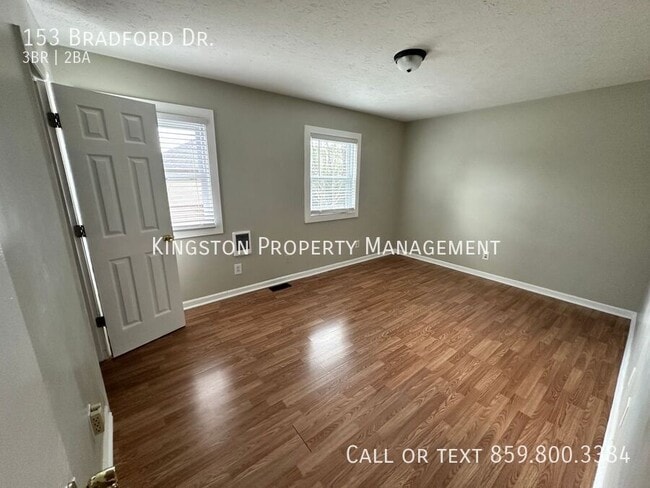 Building Photo - 153 Bradford Dr