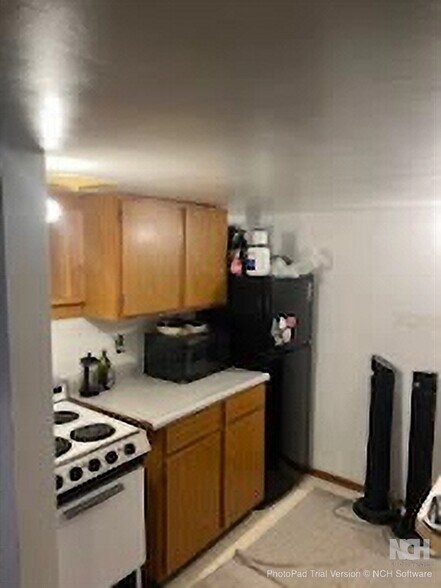 Building Photo - 407 S 10th Ave