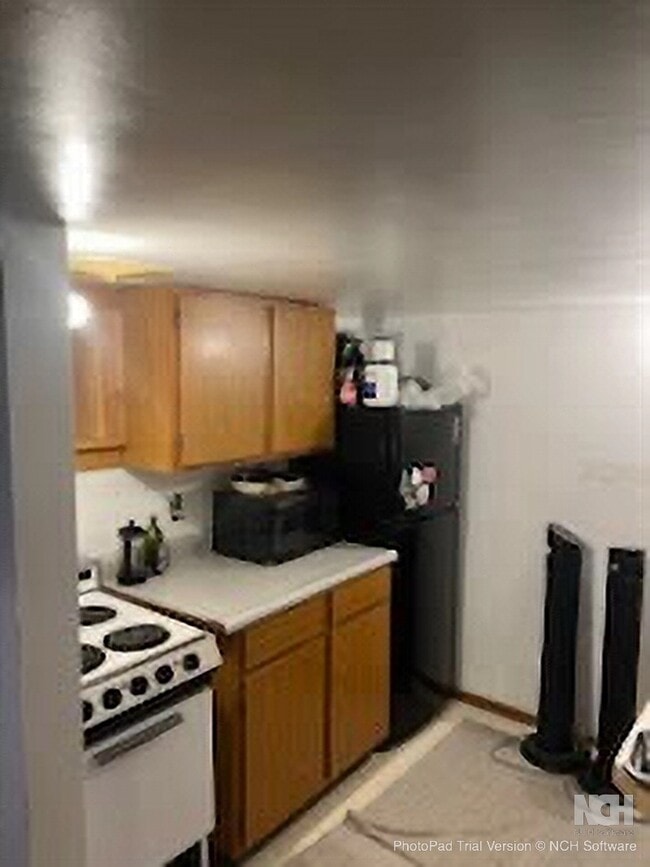 Building Photo - 407 S 10th Ave