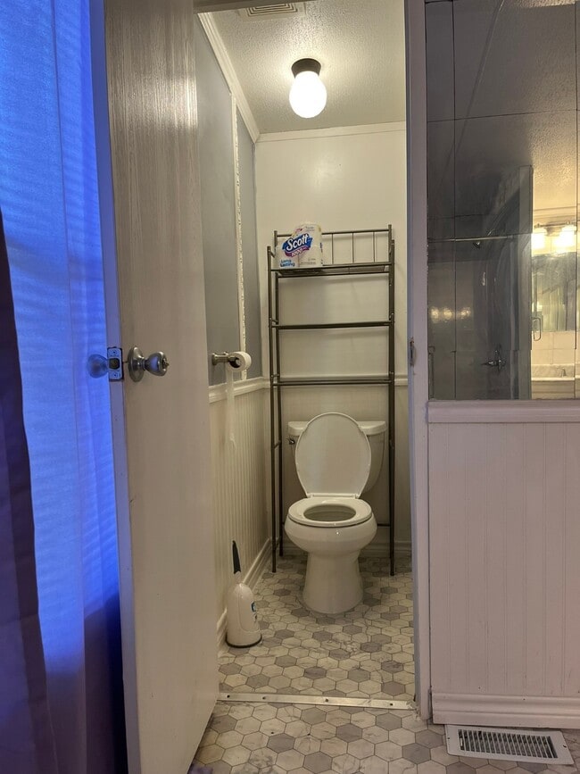 Building Photo - 12732 Pecan Tree Ct