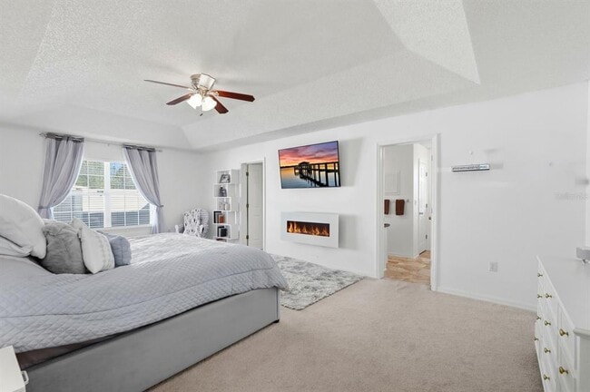 Building Photo - 6 Reybury Ln