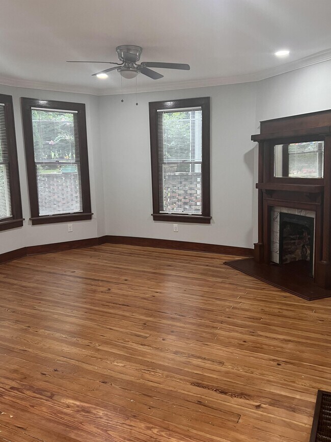 Building Photo - 499 N Highland Ave NE