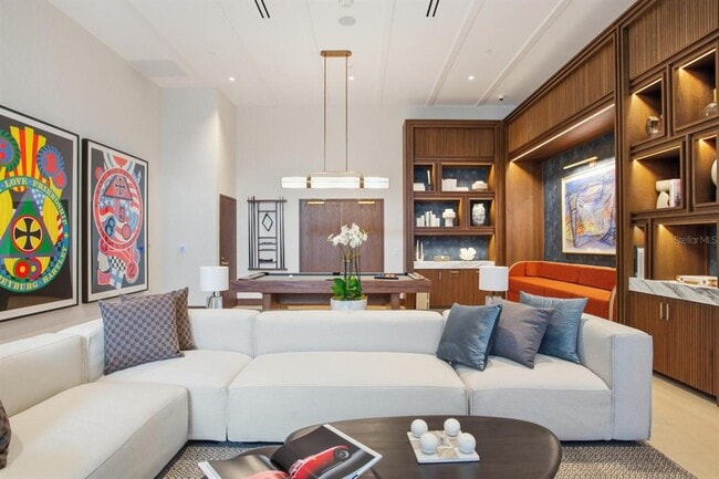 Building Photo - 3015 S Ysabella Ave