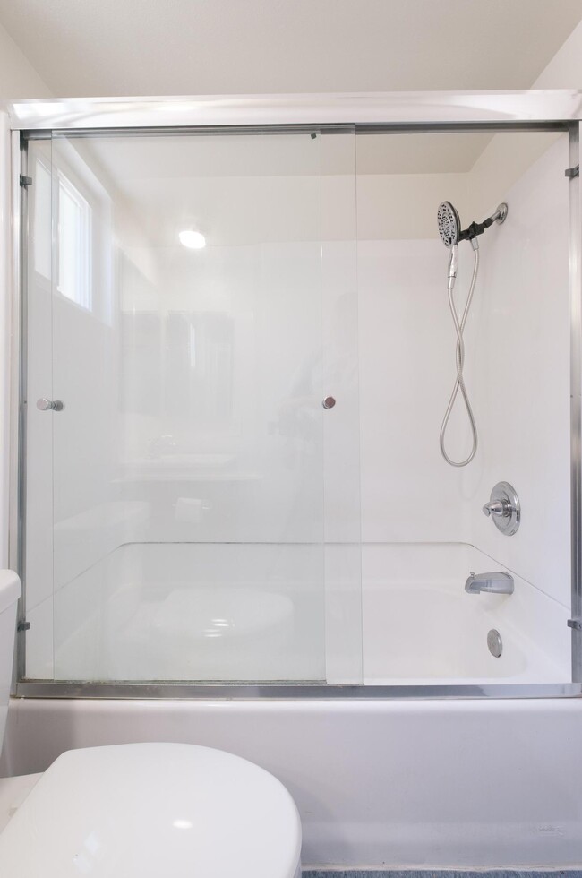 Fresh and Clean - 420 Hardison Way