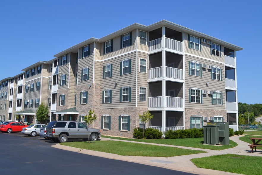 Boulder Ridge Apartments Duluth, MN Apartment Finder