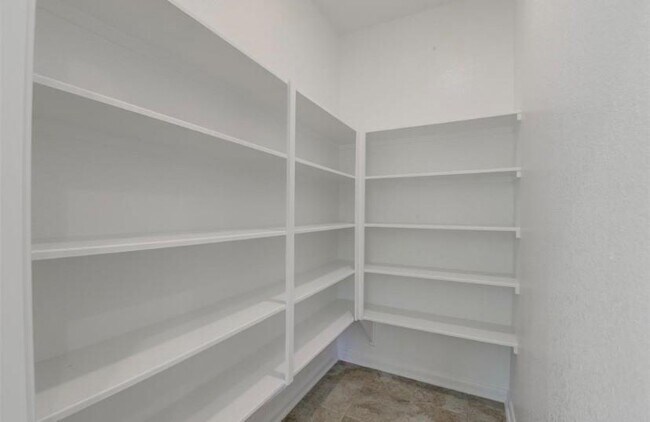 Building Photo - 4127 Mossy banks Ln
