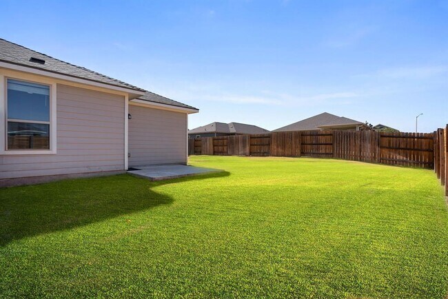 Building Photo - 221 Ancellotta Wy
