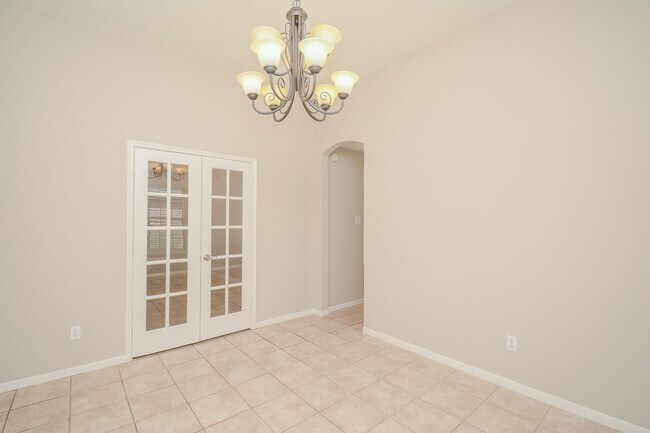 Building Photo - 14931 Chestnut Falls Dr