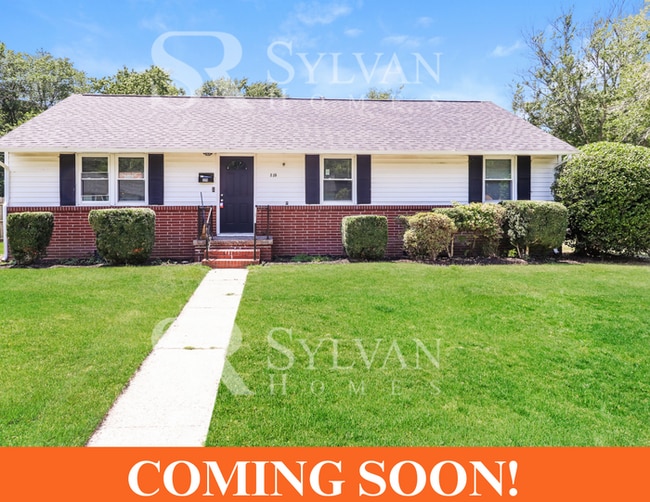 Primary Photo - Easy living in this 3 BR, 1 BA Rancher