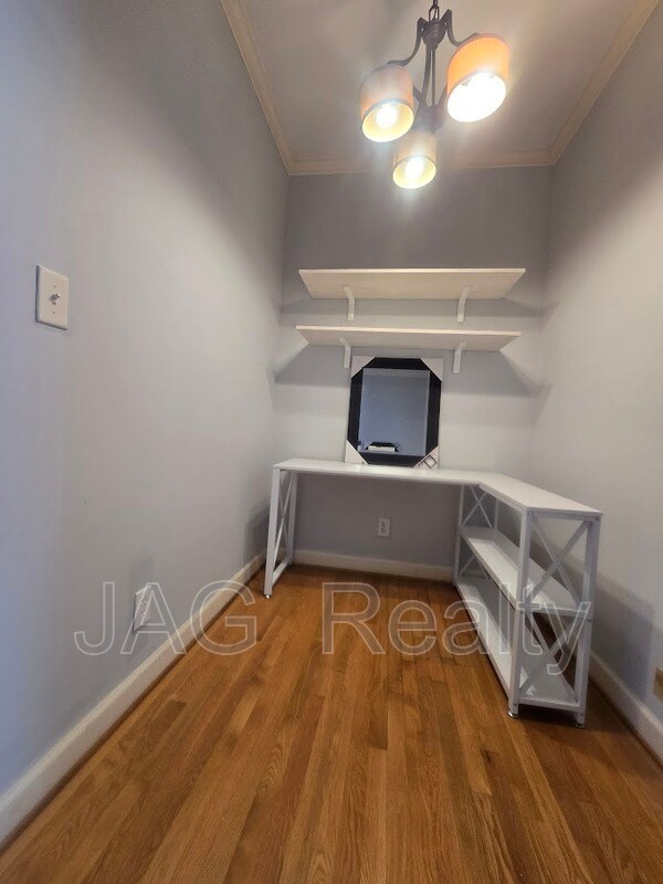 Building Photo - 3004 Honor Ct