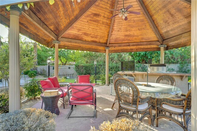 Building Photo - 7258 Loma Alta Cir