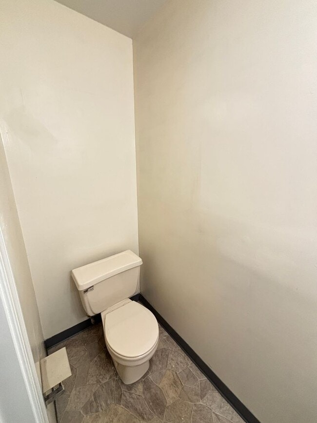 Building Photo - 3 bedroom Home for rent - Allentown