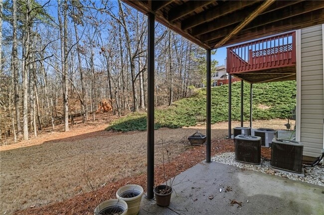 Building Photo - 1344 Thornborough Dr