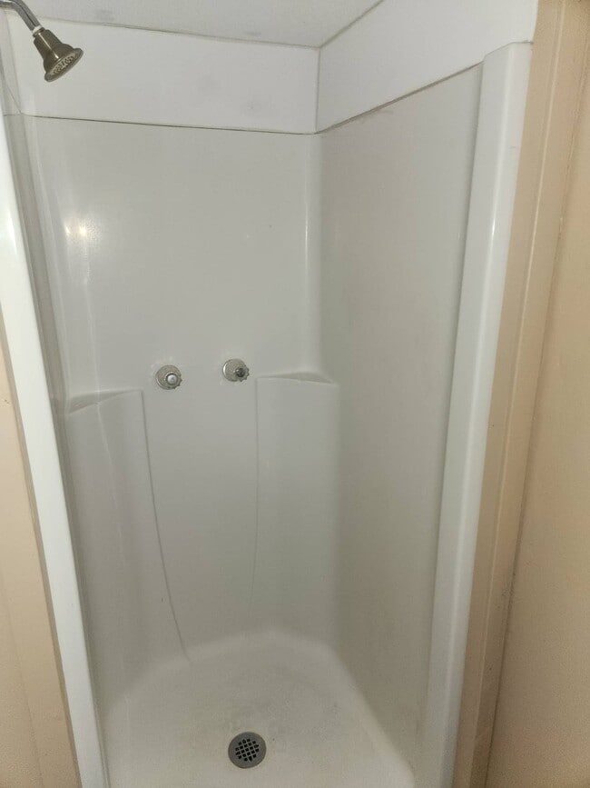 Building Photo - 751 Three Bridges Estates Cir