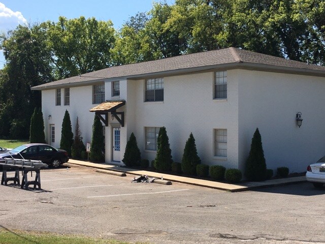Building Photo - Juniper Row