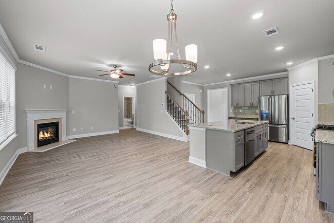 Building Photo - 3907 Lockaby Way