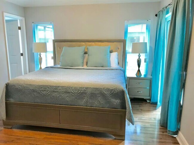 Building Photo - 156 Barefoot Beach Way