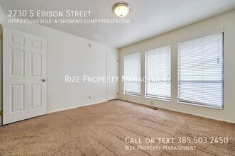 Building Photo - 2730 S Edison St