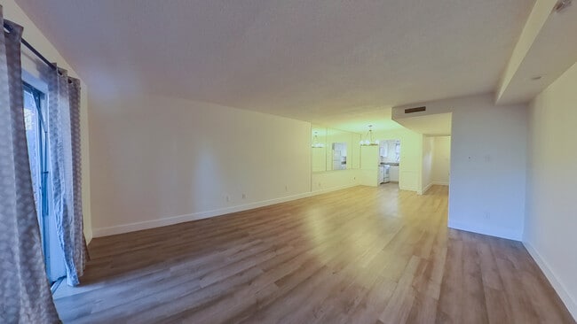 Building Photo - 111 Georgetown Dr