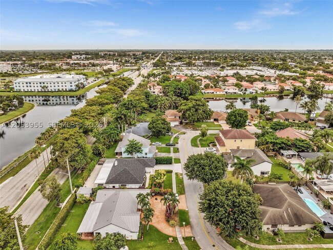 Building Photo - 630 SW 100th Terrace