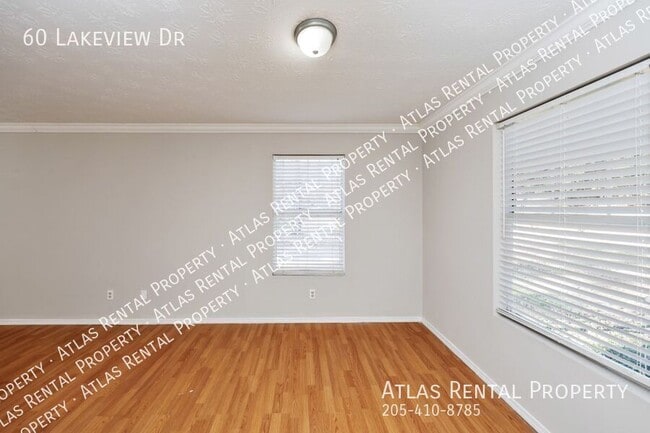 Building Photo - 60 Lakeview Dr