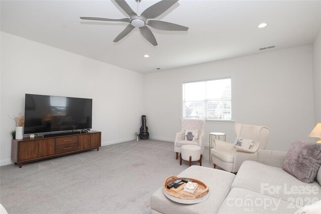 Building Photo - 14721 Keyes Meadow Way