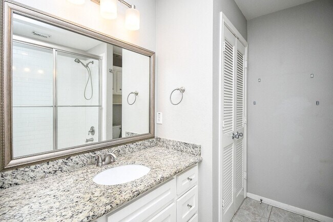 Building Photo - 2332 Winrock Blvd