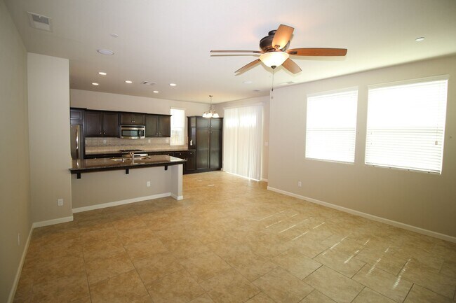 Building Photo - Cute Home in Fresno!