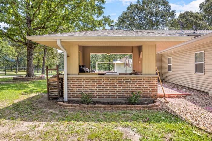 Building Photo - 8407 TX-75