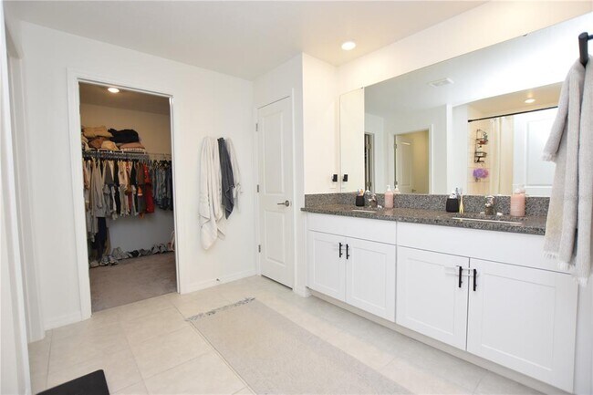 Building Photo - 4421 Cozy Condor Ct