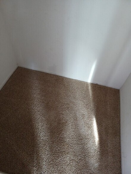 Building Photo - 9315 Rue De Bois