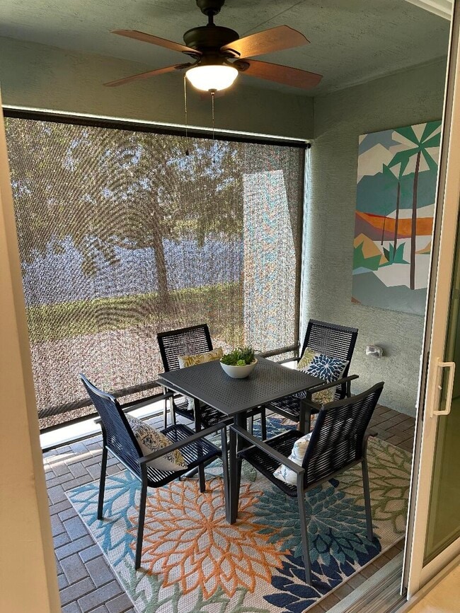 Building Photo - 11784 SW Hawthorne Hill Rd