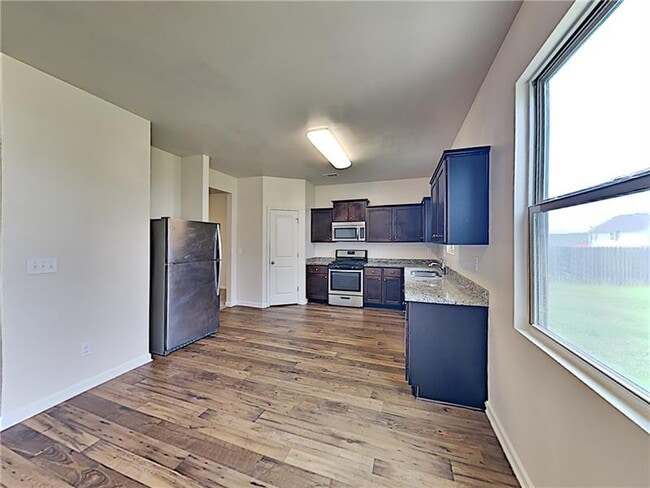 Primary Photo - 3032 Avondale Blvd SE