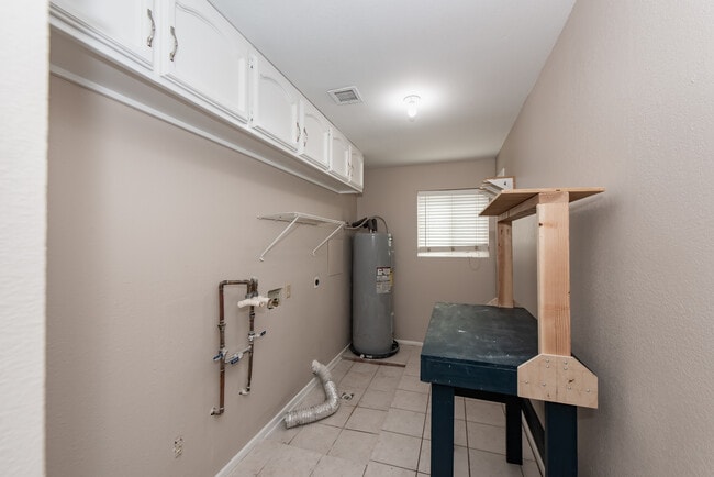 Building Photo - 3477 E Cuadrilla Ln